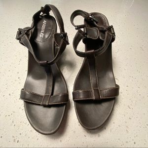 Aerosoles Point Blank Leather Wedge Sandals